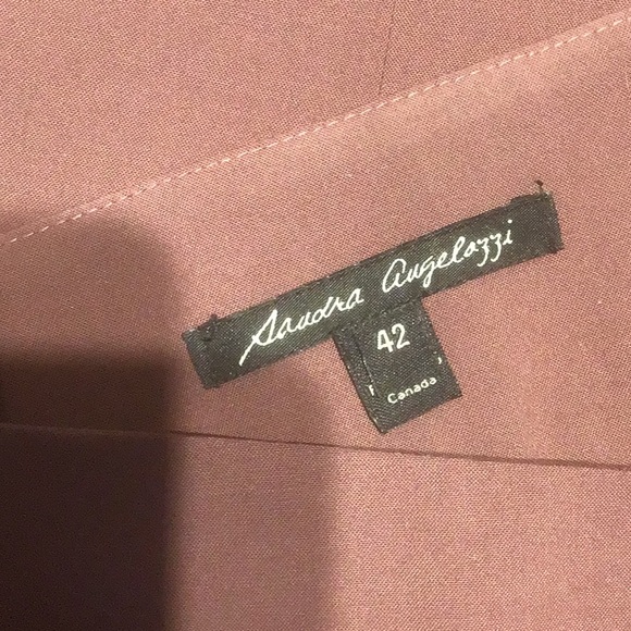 Sandra Angelozzi Femmes Carriere Three-piece suit, mauve/plum color, size 10-12. - Picture 8 of 10